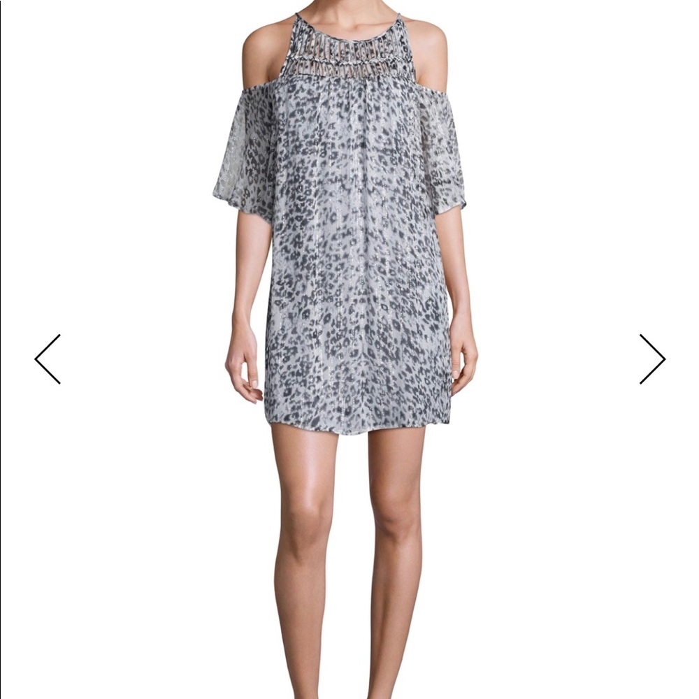 Ella Moss leopard Metallic off shoulder Dress. Med